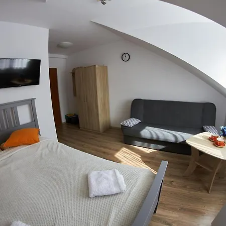 Gæstehus Pokoje U Mirka Dźwirzyno