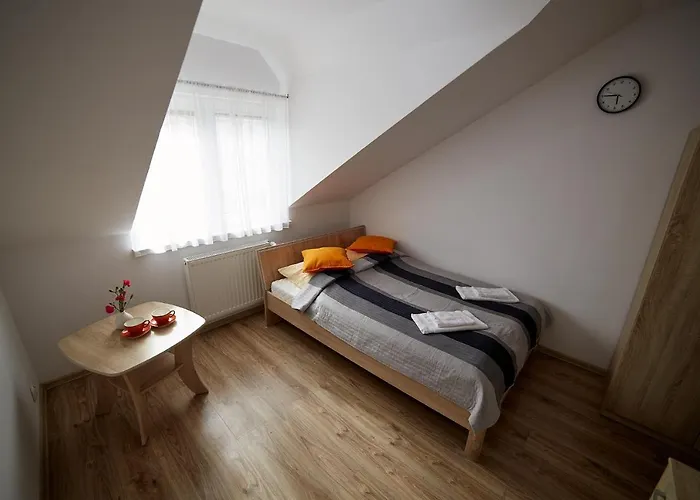 Pokoje U Mirka Pensión Dźwirzyno