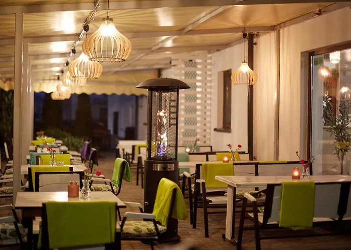 Pokoje U Mirka Dzwirzyno