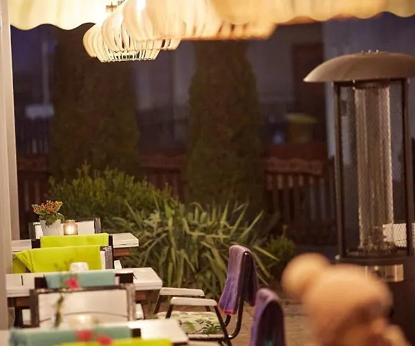 Pokoje U Mirka Pensión *